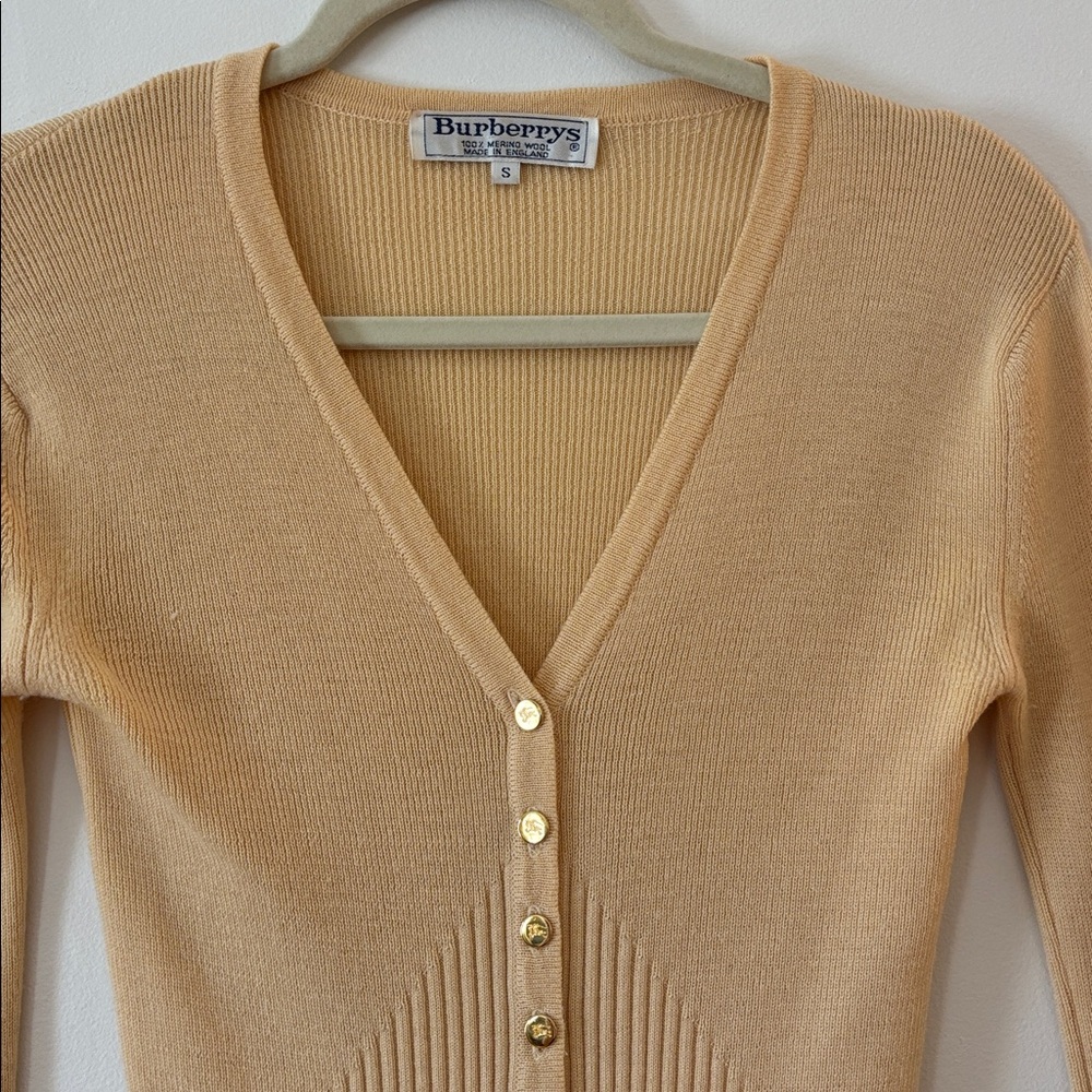 Vintage Burberry Ribbed Wool Cardigan Butter Yellow Tan Women's size Small‎ - Picture 2 of 8